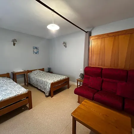 Apartment T2 A La Roche-posay, 4 Pers, Wifi, Proche Des Thermes