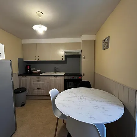 T2 A La Roche-posay, 4 Pers, Wifi, Proche Des Thermes Apartment La Roche-Posay